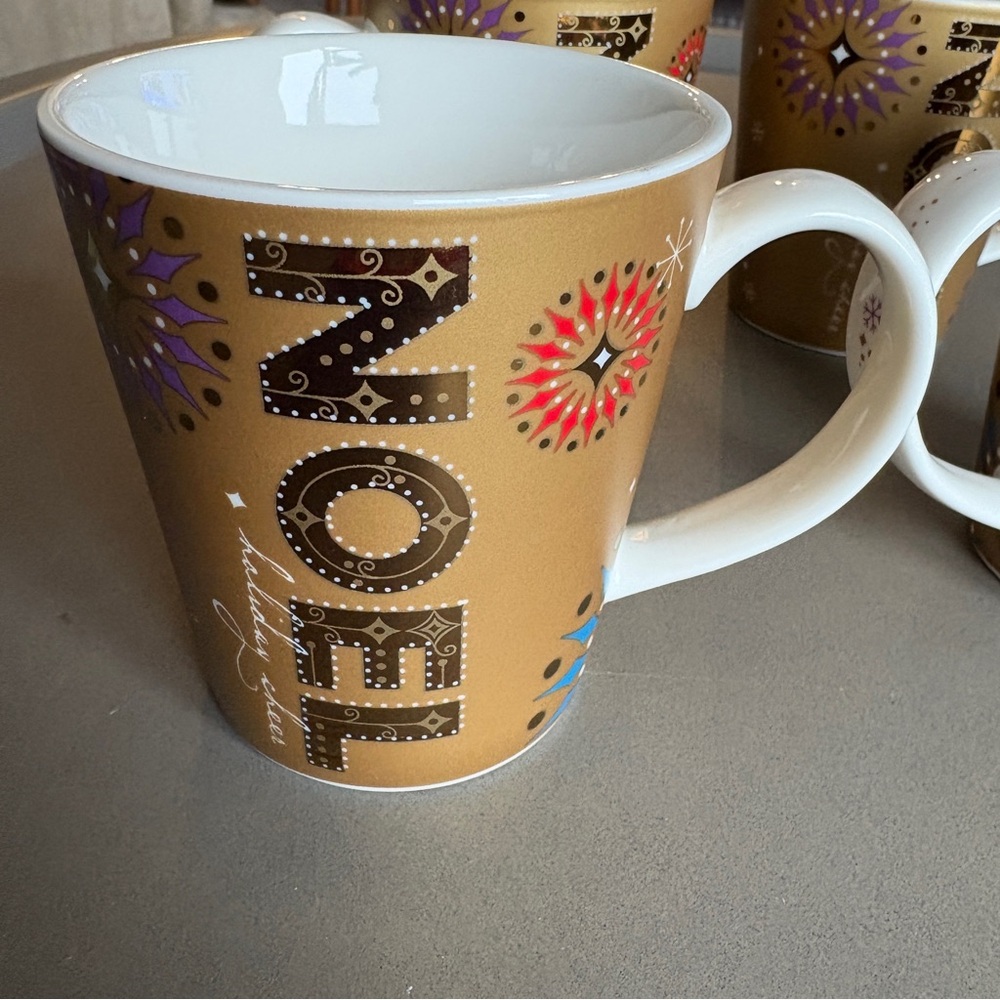 Starbucks Noel 2006 Holiday Christmas Coffee Mugs 14 oz  EXCELLENT CONDITION set